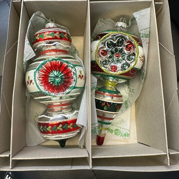 Radko Shiny Brite 2 Christmas Finial Indent Ornaments Red Green 7” NEW - Picture 2 of 5